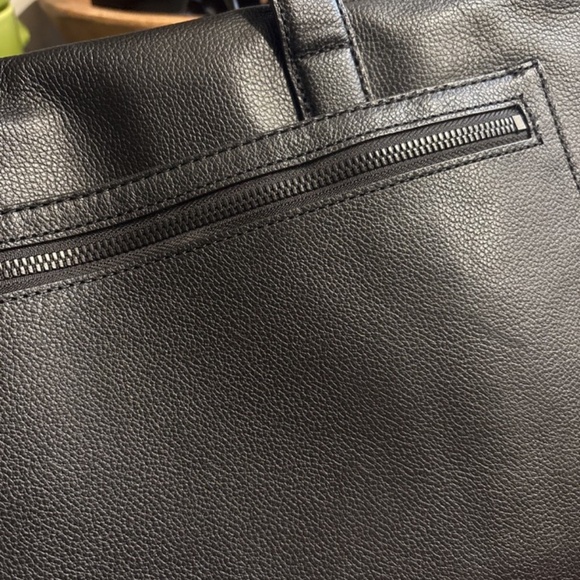 AWAY Everywhere (Original) Black Leather Travel Tote Duffel (Discontinued Model) - Picture 2 of 11